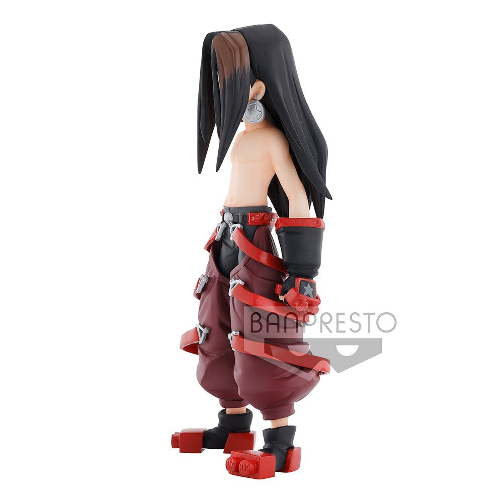 Side profile showcasing Hao's dynamic pose and detailed attire.
