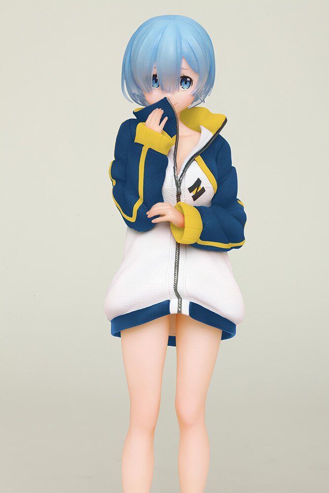 Close-up highlighting Rem’s facial expression and hair sculpt.