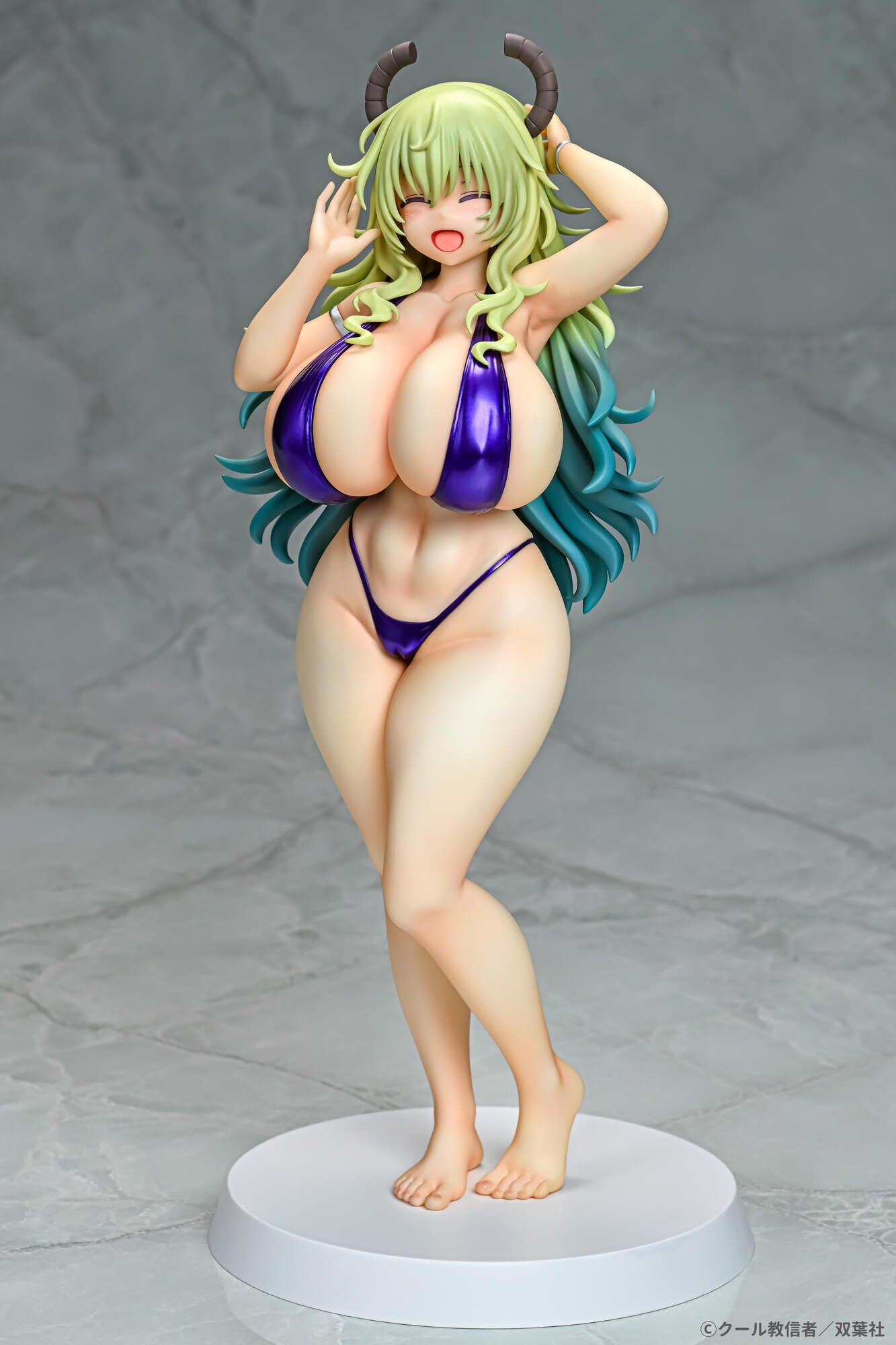Full-body view of Lucoa: Bikini Style 1/7 Scale Figure by Q-six.alternative face 