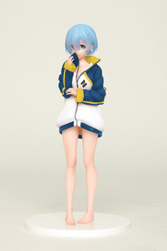 Front view of Rem in Subaru’s jersey from Taito’s Precious Figure series.