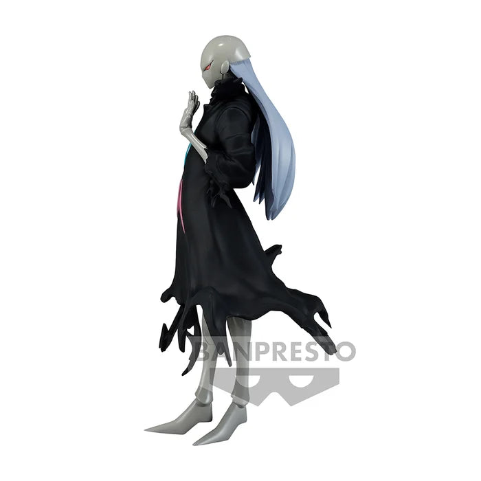 Side view showcasing Beretta’s dynamic pose and attire.