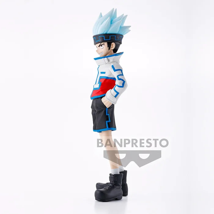 Side view showcasing Horohoro’s dynamic pose.