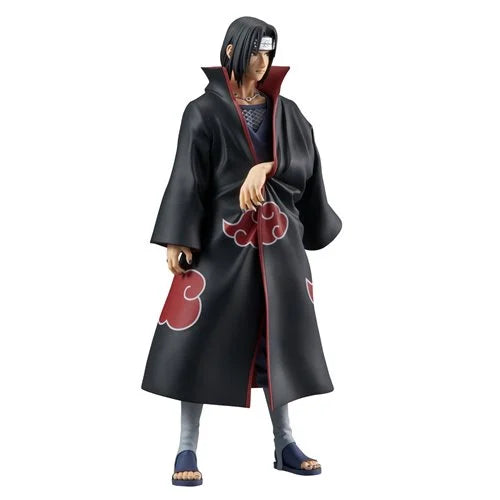 Side profile showcasing Itachi’s Akatsuki cloak and pose.