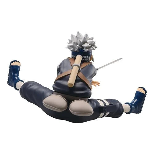 Back view showing Kakashi’s dynamic pose and outfit.