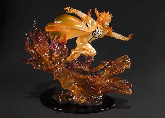 Side view highlighting translucent sculpt of Kurama’s head.