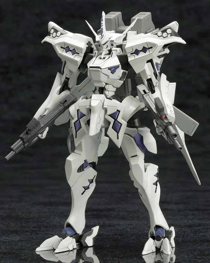 Fully assembled and posed Takemikazuchi Type-00A with included weapons.