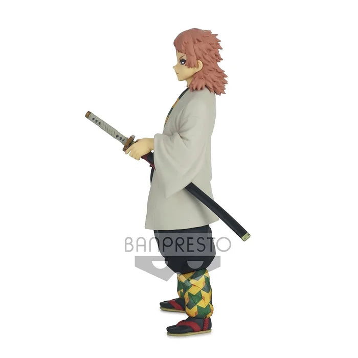 Side view showcasing Sabito’s dynamic pose with sword and fox mask.