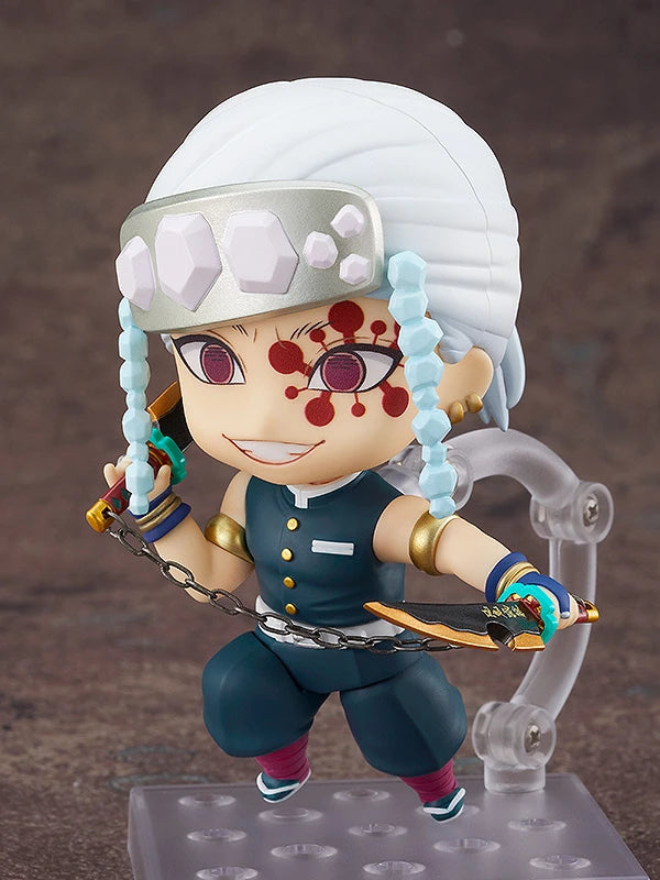 Combat stance with drawn Nichirin Blades and effect part.