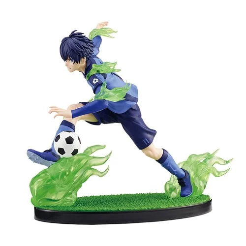 Side view of Bandai Spirits Yoichi Isagi figure, highlighting realistic textures and shading.
