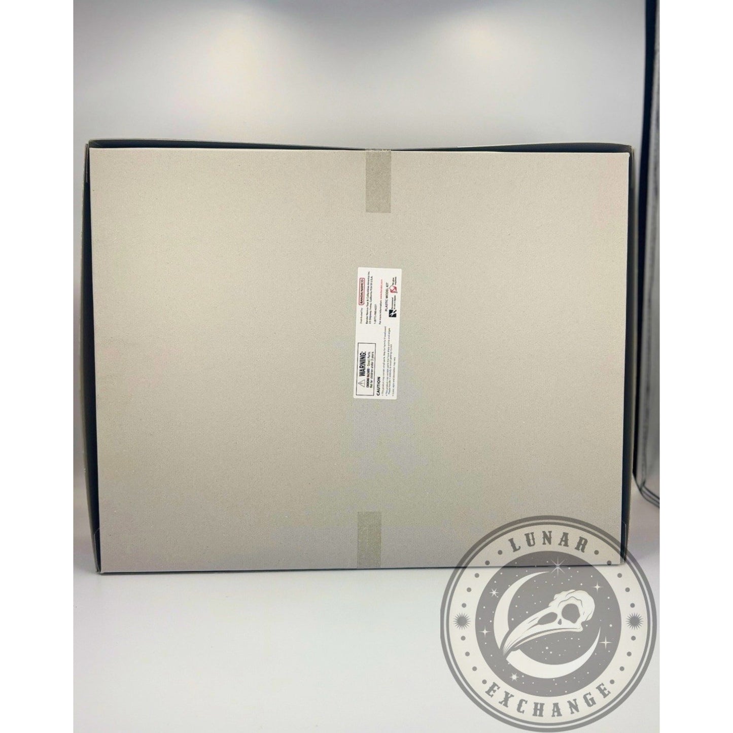 Figure-Rise Standard Amplified Kaiser Greymon Digimon Model Kit – Bandai